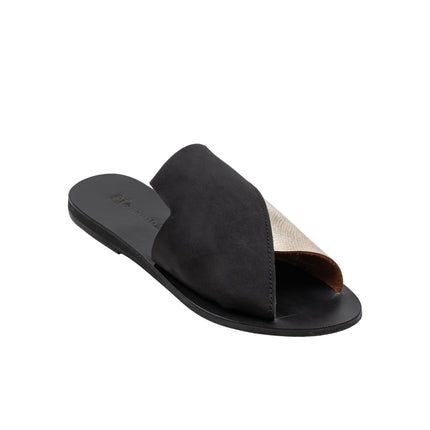 Cleopatra Black
