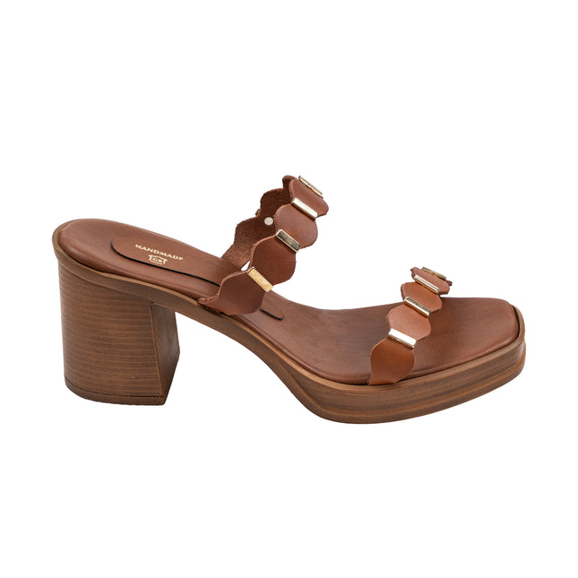 Xene chestnut